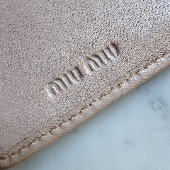 Mui Mui soft pink Matelesse tri-fold leather wallet - Picture 12 of 12